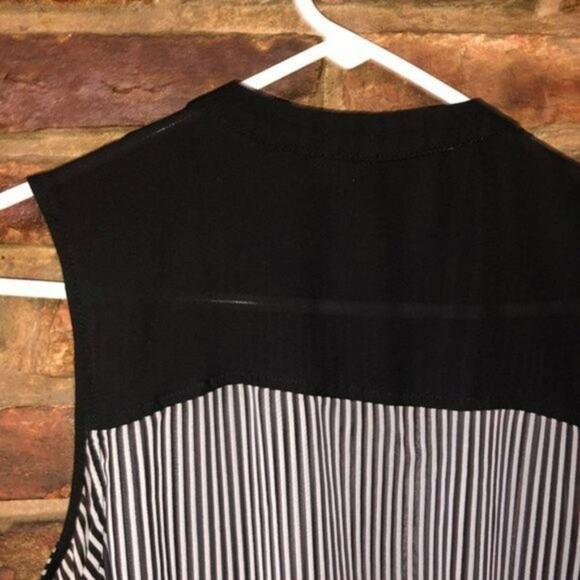 Bobeau Black & White Striped Half-Button High Low Tunic Top Women's Size Medium - Picture 7 of 7